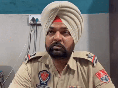 ASI बब्बू मसीह मामले की जानकारी देते हुए।