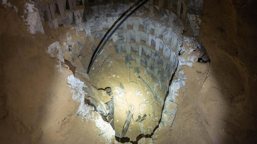 राफा में मौजूद सुरंग माना जा रहा इसमें 200 से ज्यादा हमास लड़ाके फंसे हुए हैं।