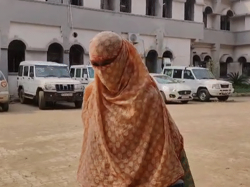 धमतरी जिले में वार्ड बॉय के खिलाफ पीड़िता ने शिकायत दर्ज कराई।