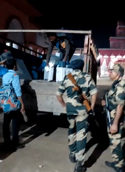 चुनाव में बीजेपी राज्यों की फोर्स:  गुजरात, UP समेत 14 राज्यों के 14560 जवान बूथों पर तैनात, CISF के हवाले स्ट्रॉग रूम – Bihar News