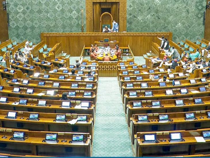 संसद का विंटर सेशन 1 से 19 दिसंबर तक:  15 बैठकें होंगी; मानसून सत्र के दौरान धनखड़ ने इस्तीफा दिया था, SIR पर हंगामा हुआ