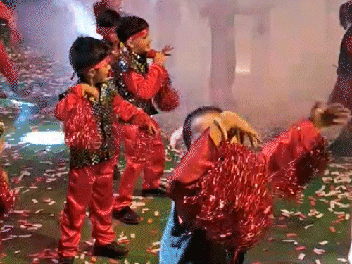 बच्चों ने डांस करके बताया 'ये है मेरा वाला डांस'