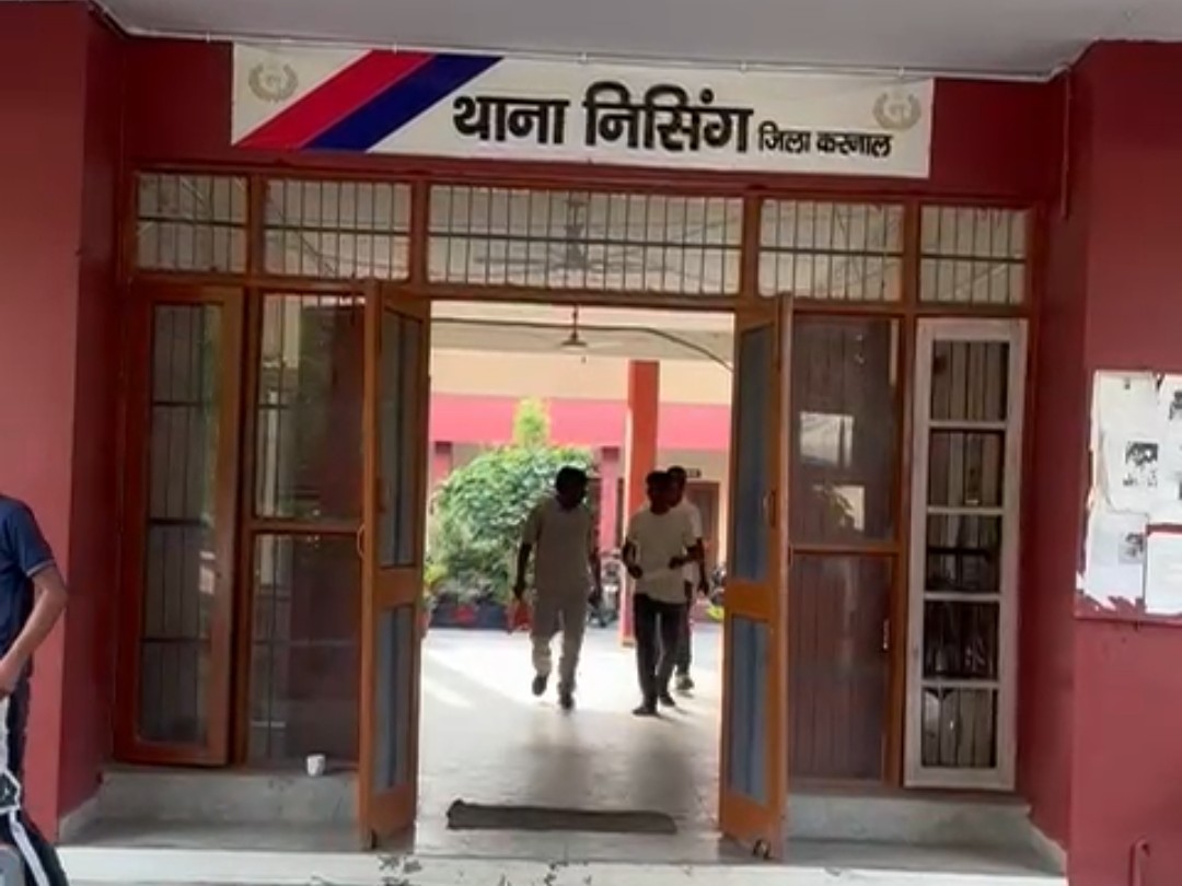 करनाल में गोदाम में रात को हजारों की चोरी:  गर्म कपड़े, जूते और जिम का सामान ले गए; टूटा मिला अंदर का ताला – Gharaunda News