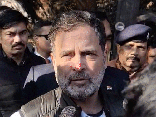 राहुल ने कहा- मध्य प्रदेश में भी वोट चोरी हुआ है। हमारे पास सबूत हैं, जो हम आहिस्ते आहिस्ते दिखाएंगे।