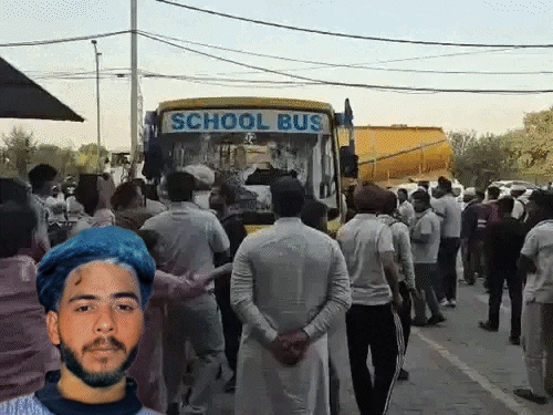 हादसे के बाद बस में तोड़फोड़ करते युवक जतिन के परिवार के लोग। इनसेट में जतिन का फाइल फोटो। - Dainik Bhaskar