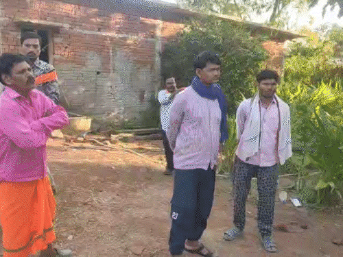 छत्तीसगढ़ के खैरागढ़ में भाई-बहन का शव कुएं में मिला है। - Dainik Bhaskar