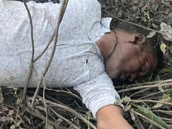 बाइक सवार युवक के सिर पर गंभीर चोट लगने से मौके पर उसकी मौत हो गई - Dainik Bhaskar