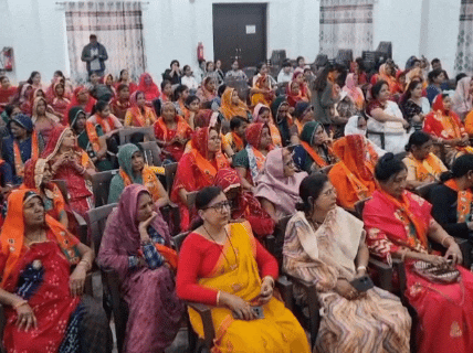 आत्मनिर्भर भारत अभियान के तहत महिला सम्मेलन में बीजेपी की राष्ट्रीय सचिव अल्का गुर्जर ने शिरकत की। कार्यक्रम में बड़ी संख्या में महिलाएं मौजूद रहीं।