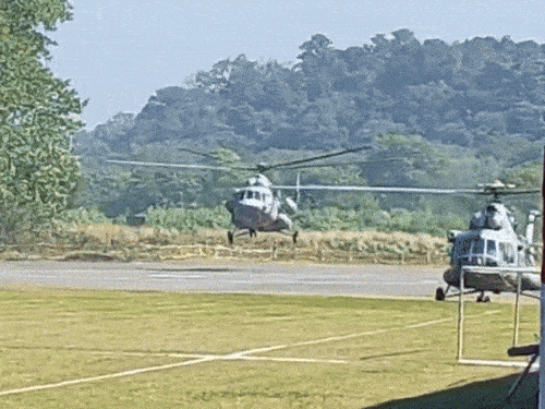 जौलीग्रांट एयरपोर्ट से IMA में लैंड हुआ PM मोदी का हेलिकॉप्टर।