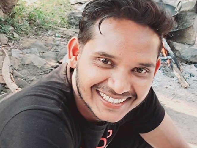 A young man who went to take a bath in a pond died by drowning | तालाब ...