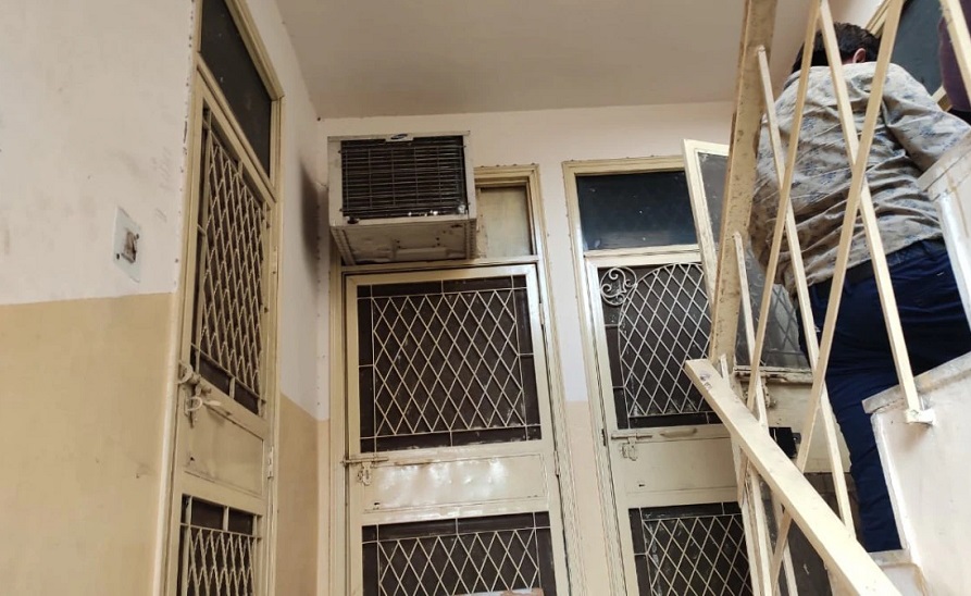 बाटला हाउस इलाके में इसी घर के चौथे फ्लोर पर एनकाउंटर हुआ था।