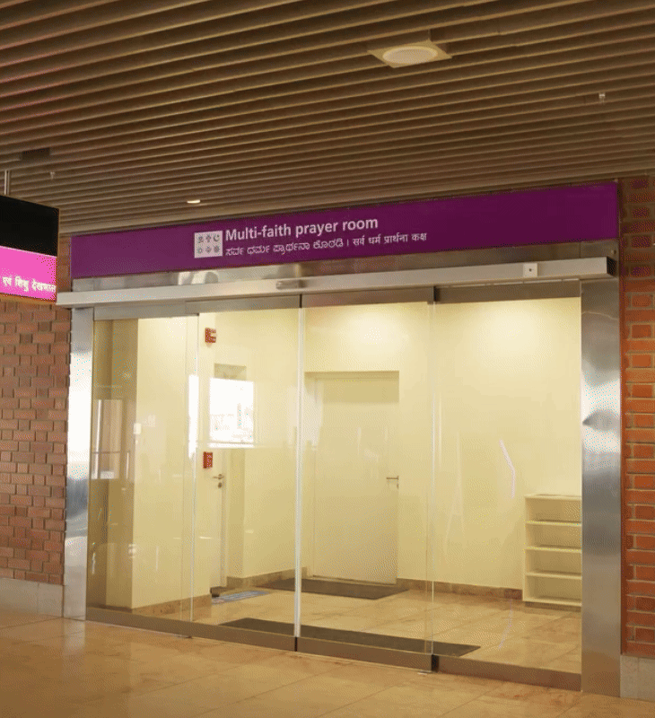 मल्टी-फेथ प्रेयर रूम की सुविधा होती है।- फाइल फोटो