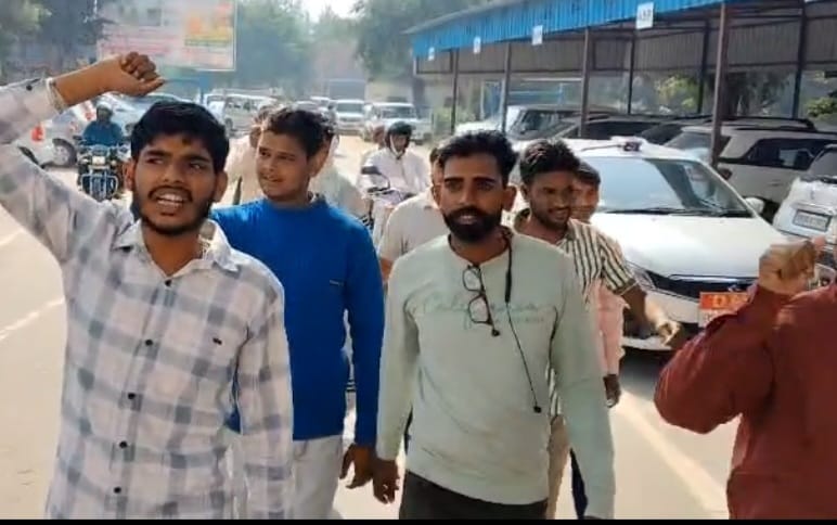 नारनौल में अवैध खनन के खिलाफ ग्रामीणों का प्रदर्शन:  बोले 14 तक कार्रवाई नहीं हुई तो 16 को देंगे सीएम को ज्ञापन – Narnaul News