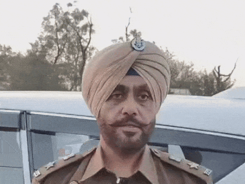 पंजाब में ट्रक से कुचलकर 2 बहनों का मर्डर:  ड्राइवर ने थाने जाते वक्त रौंदा, हादसा दिखाने के लिए रॉन्ग साइड से भागा, वीडियो सामने आया – Pathankot News