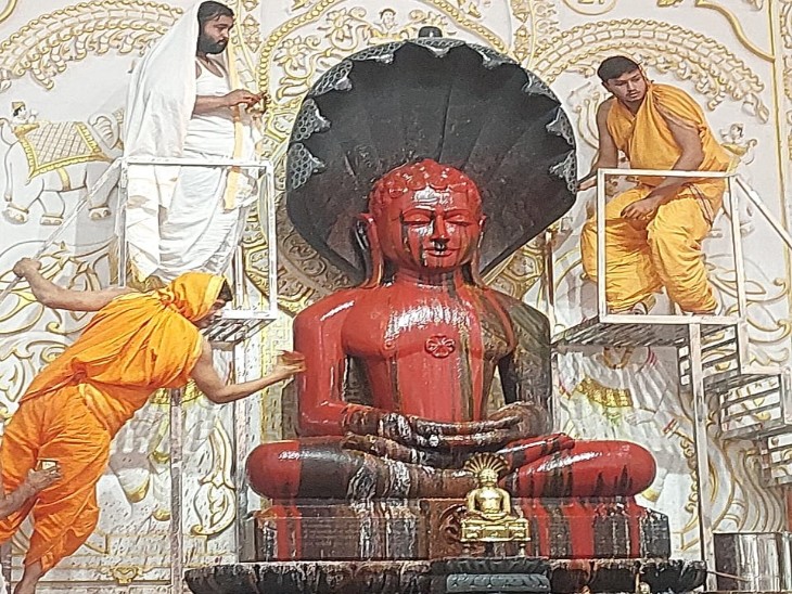 पार्श्वनाथ भगवान श्याम बाबा मंदिर के भव्य पंच कल्याणक महोत्सव समापन हो गया ।