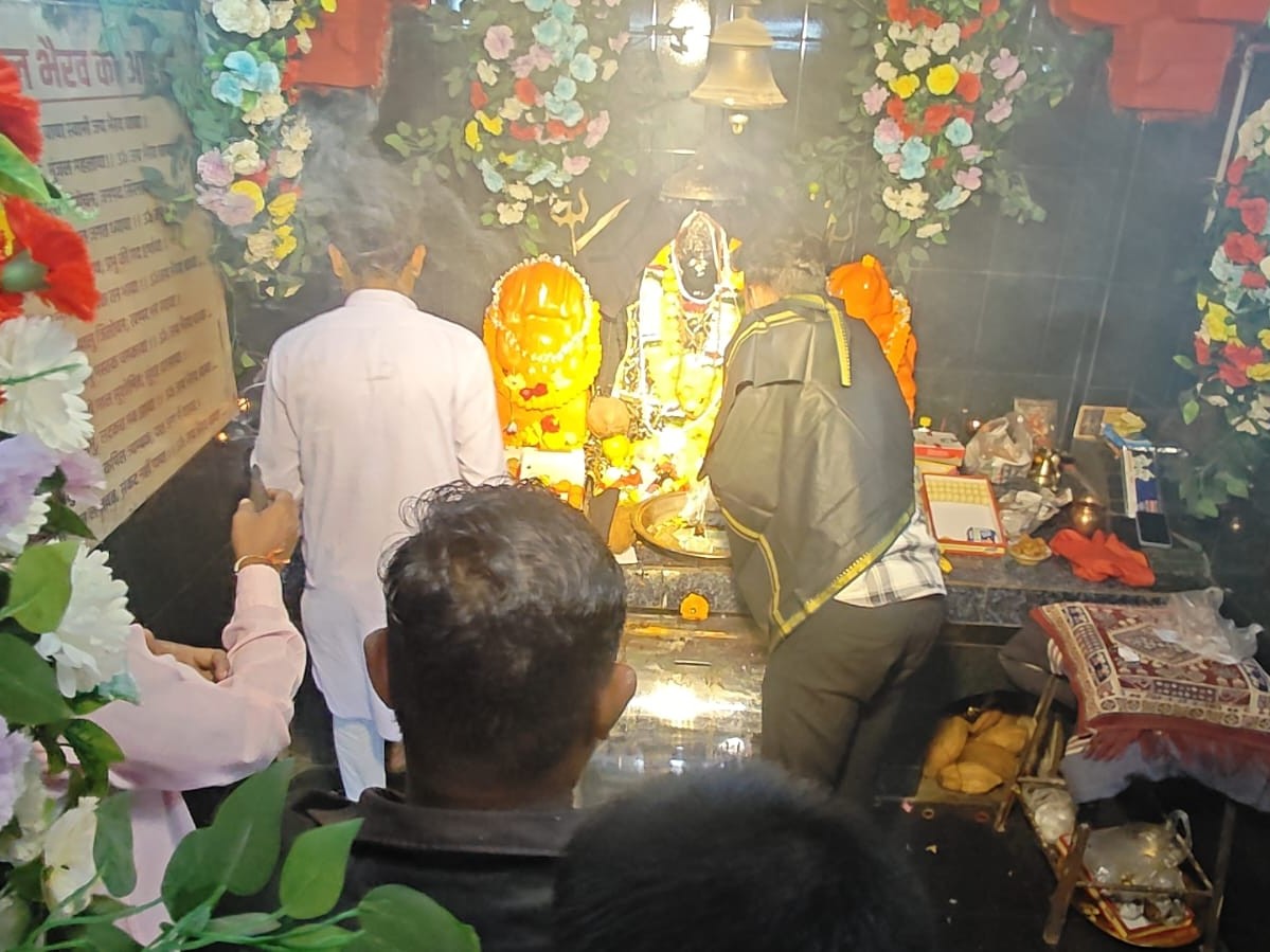 धमतरी में कोटवार काल भैरव जयंती मनाई गई:  1000 साल पुराने मंदिर में भक्तों ने लिया आशीर्वाद – Dhamtari News