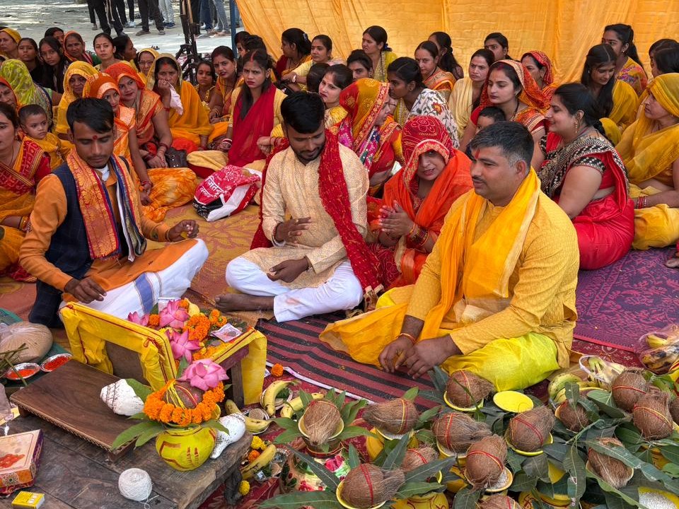 लखनऊ में 9 दिवसीय विष्णु महायज्ञ और श्रीराम कथा शुरू:  कथा वाचक संत क्रांतिकारी बाबा बोले- श्रीराम कथा मर्यादित जीवन जीने का संदेश – Lucknow News