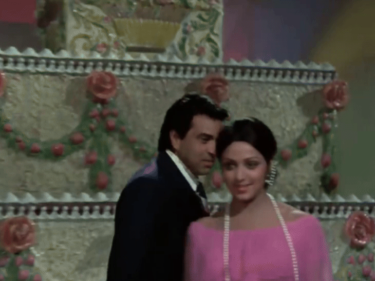 गाना- किसी शायर की गजल, फिल्म- ड्रीम गर्ल(1977)