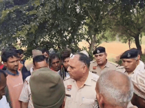 नारनौल में चोरी की घटनाओं के विरोध में जाम:  किसानों ने लगाया, बोले, लगातार हो रही हैं चोरियां, पुलिस नहीं कर रही कार्रवाई – Narnaul News