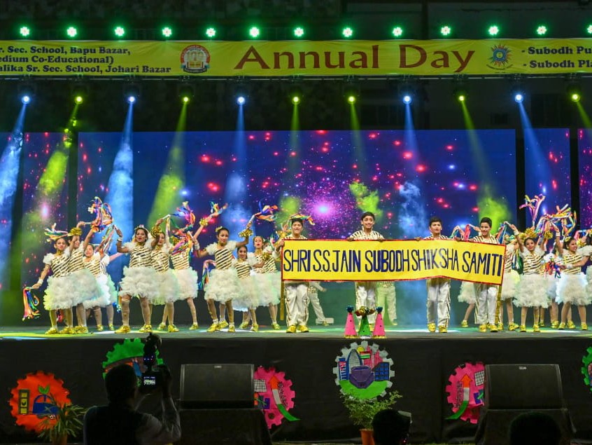 सुबोध पब्लिक स्कूल का सामूहिक वार्षिकोत्सव मनाया:  प्राचीन गौरवशाली और आधुनिक भारत की विकास यात्रा; शंकरा नृत्य ने महादेव के अनंत स्वरूप, प्राचीन ज्ञान को दर्शाया – Jaipur News