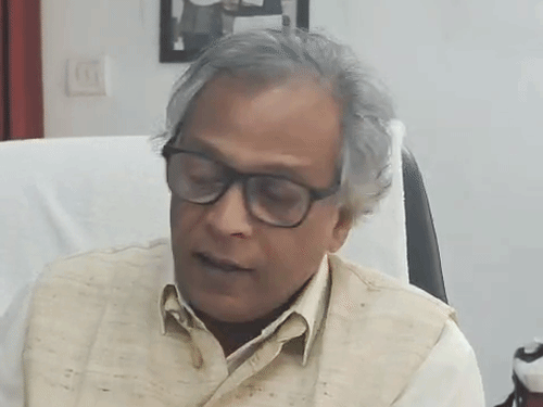 KKC के प्रिंसिपल प्रो.विनोद चंद्रा ने कहा- स्टूडेंट्स को कहानीकार नीलेश मिश्रा से रूबरू होने का अवसर प्राप्त होगा।