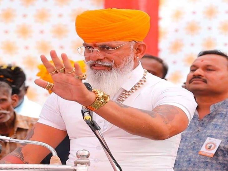 वीरेंद्र तोमर के सपोर्ट में आए करणी सेना के राष्ट्रीय अध्यक्ष।