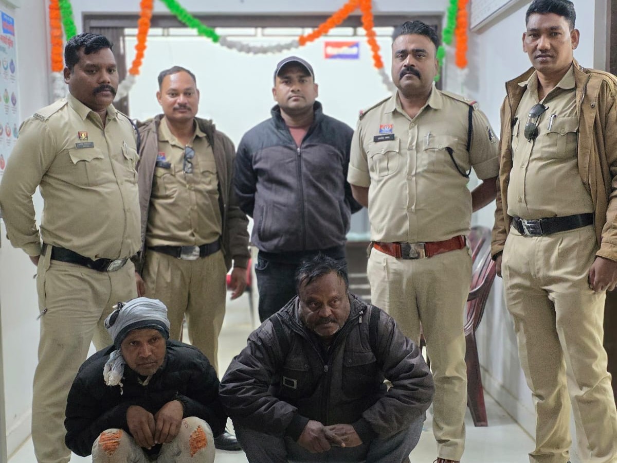 जीपीएम पुलिस ने 2 अंतरराज्यीय शराब तस्कर पकड़े:  24 लीटर मध्यप्रदेश की बनी गोवा व्हिस्की और मोटरसाइकिल जब्त – Gaurela News