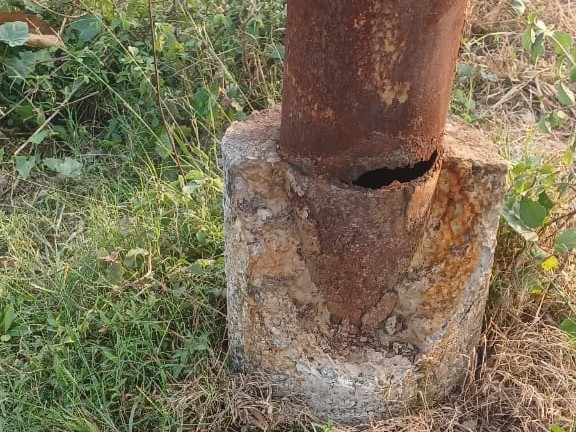Danger from dilapidated electricity pole in Jalalpur