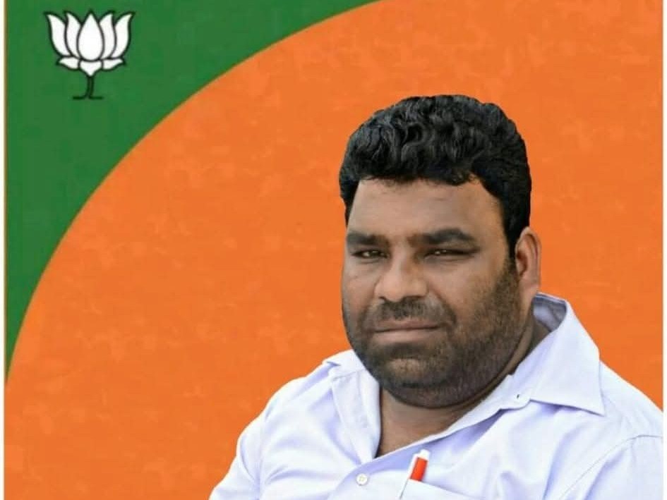 अमजद पठान की ओर से अभी तक कोई प्रतिक्रिया नहीं आई है।