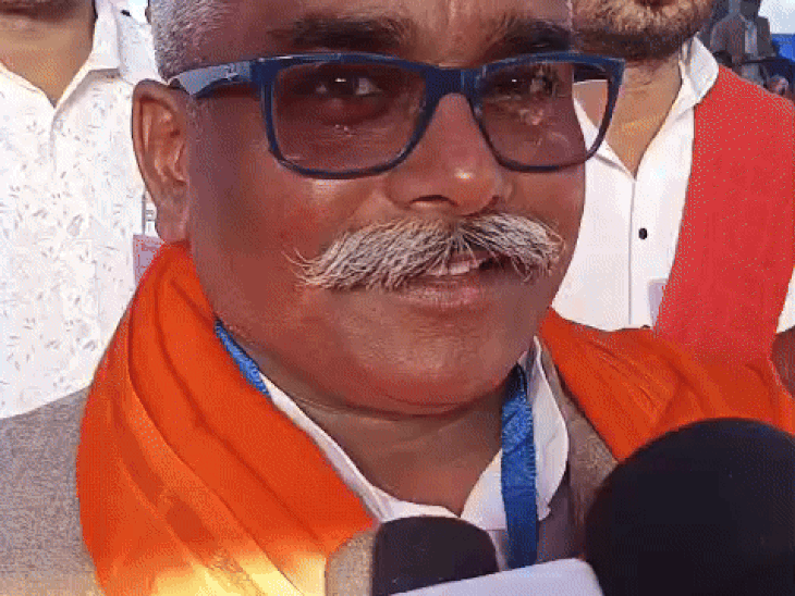 रोसरा विधानसभा से भारतीय जनता पार्टी के विजयी प्रत्याशी वीरेंद्र कुमार।