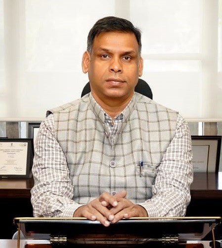 नगर निगम कमिश्नर अमित कुमार।