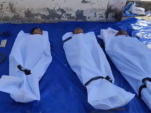 सुकमा में जवानों ने 2 महिला समेत 3 नक्सलियों को मार गिराया है।