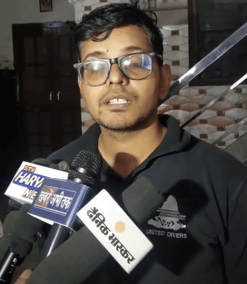 डॉ. प्रियंका के भाई भारत ने बताया कि पूछताछ के बाद उसे छोड़ दिया गया।