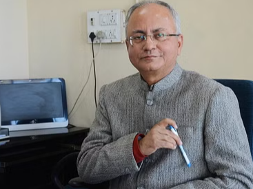 हिमाचल के राज्य चुनाव आयुक्त अनिल खाची.