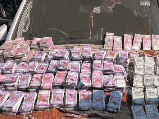 मोहाली फेक करेंसी केस, 4 लोग और नामजद:  2 आरोपियों का रिमांड 2 दिन बढ़ा; कोर्ट में खुद को कंपनी में इन्वेस्टर बताया – Chandigarh News