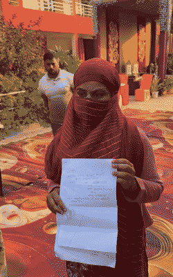 गर्लफ्रेंड पुलिस फोर्स के साथ गेस्ट हाउस पहुंची। इसके बाद सिपाही वहां से भाग गया।