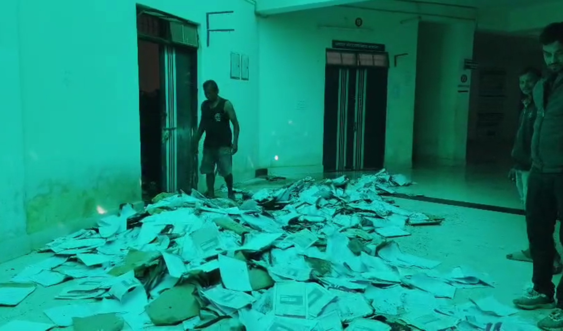 Sagar Rto Fire broke out in the record room of Sagar RTO office