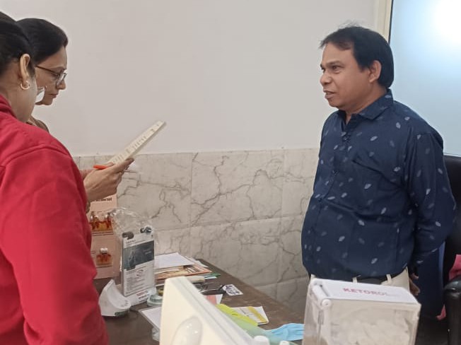 सोहना में डेंटल क्लिनिकों पर हेल्थ डिपार्टमेंट की रेड:  दवाईयों के सेंपल लेकर लैब भेजे, दो डॉक्टरों की दुकान बंद मिली – Sohna News