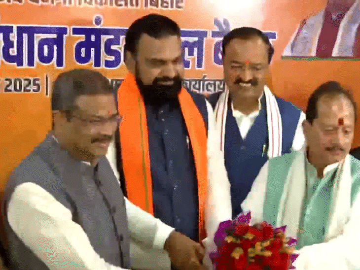 BJP विधायक दल की बैठक में सम्राट चौधरी को नेता चुना गया है।