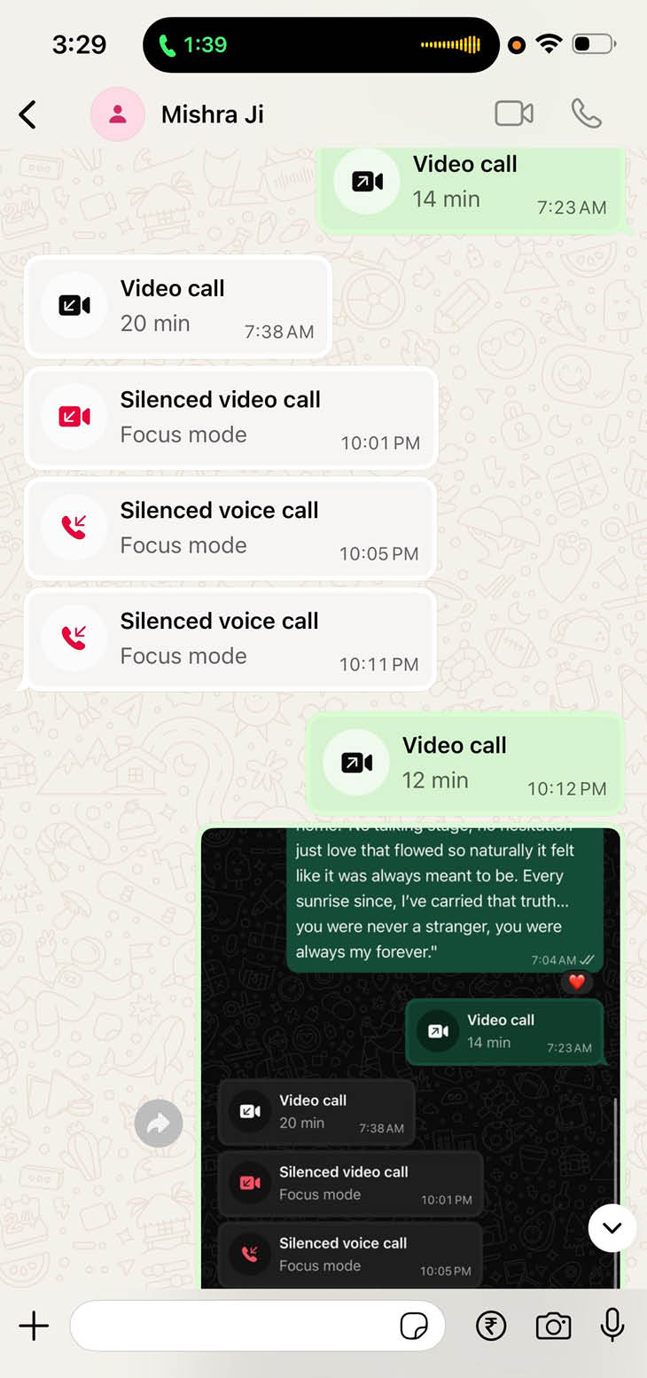 पीड़िता ने शिकायत के साथ वॉट्सएप चैटिंग के स्क्रीन शॉट भी भेजे हैं। पुलिस से मांग की है कि संबंधित मोबाइल नंबरों की कॉल डिटेल और इंटरनेट प्रोटोकॉल डिटेल रिकॉर्ड की भी जांच की जाए।