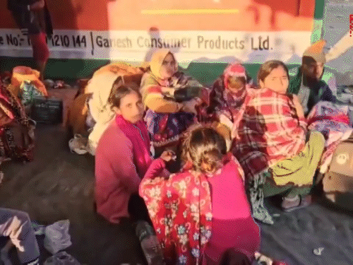 SIR-भारत से रोज 150 अवैध बांग्लादेशी लौट रहे:  BSF का दावा- बंगाल के 3 जिलों की बॉर्डर पर संख्या अचानक बढ़ी, इनके पास दस्तावेज नहीं