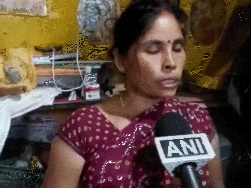 काजल की मां ने स्कूल प्रशासन पर मदद नहीं करने का आरोप भी लगाया है।