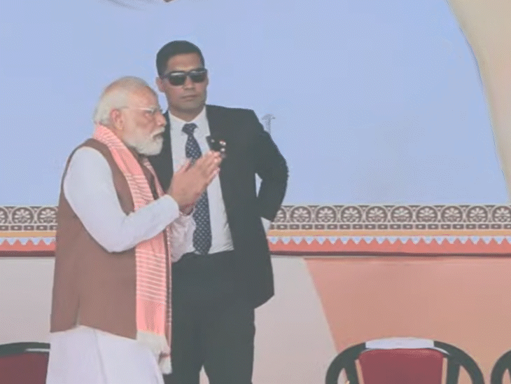 शपथ ग्रहण के बाद नीतीश कुमार PM मोदी से मिलने पहुंचे।