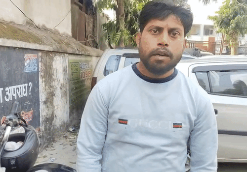 फार्मासिस्ट अम्बरीश गोस्वामी ने बताया- समीर अपने परिवार के साथ मिलकर मुझे हिंदू धर्म के खिलाफ भड़काता था।