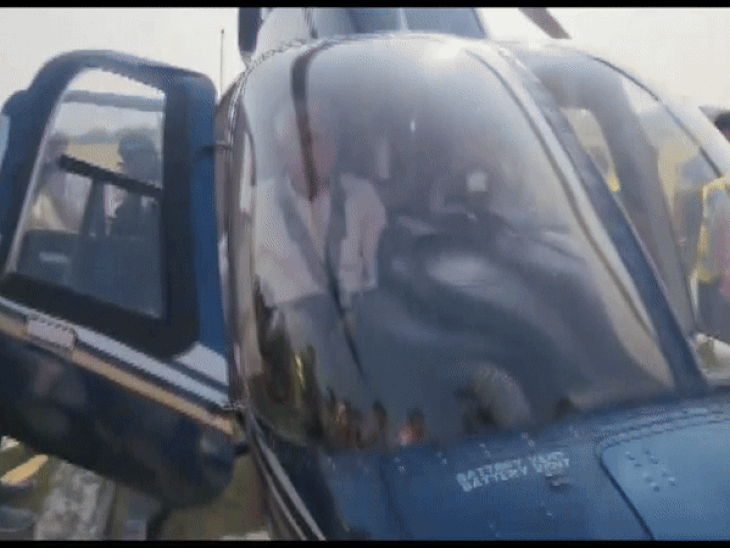 एमपी में पर्यटन हेली सेवा के लिए प्रस्तावित हेलीपैड टाइगर कोर एरिया से मात्र 200–300 मीटर दूरी पर बनाए गए हैं।