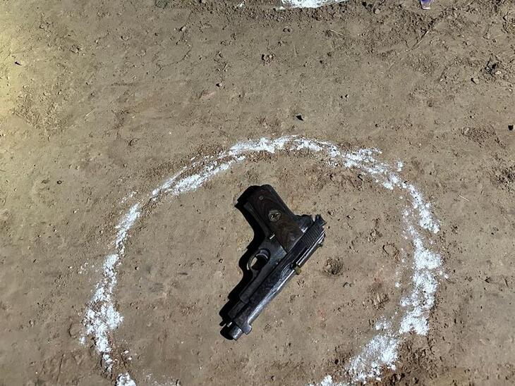 एनकाउंटर के दौरान जतिन काली से बरामद 32 बोर का पिस्तौल।