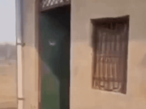 आटा चक्की से पीस रिफाईन किया अमानियम नाइट्रेट:  टैक्सी ड्राइवर के घर से बरामद आटा-चक्की और इलेक्ट्रॉनिक मशीन, बेटे के इलाज के दौरान डॉ. मुजम्मिल के संपर्क में आया – Faridabad News