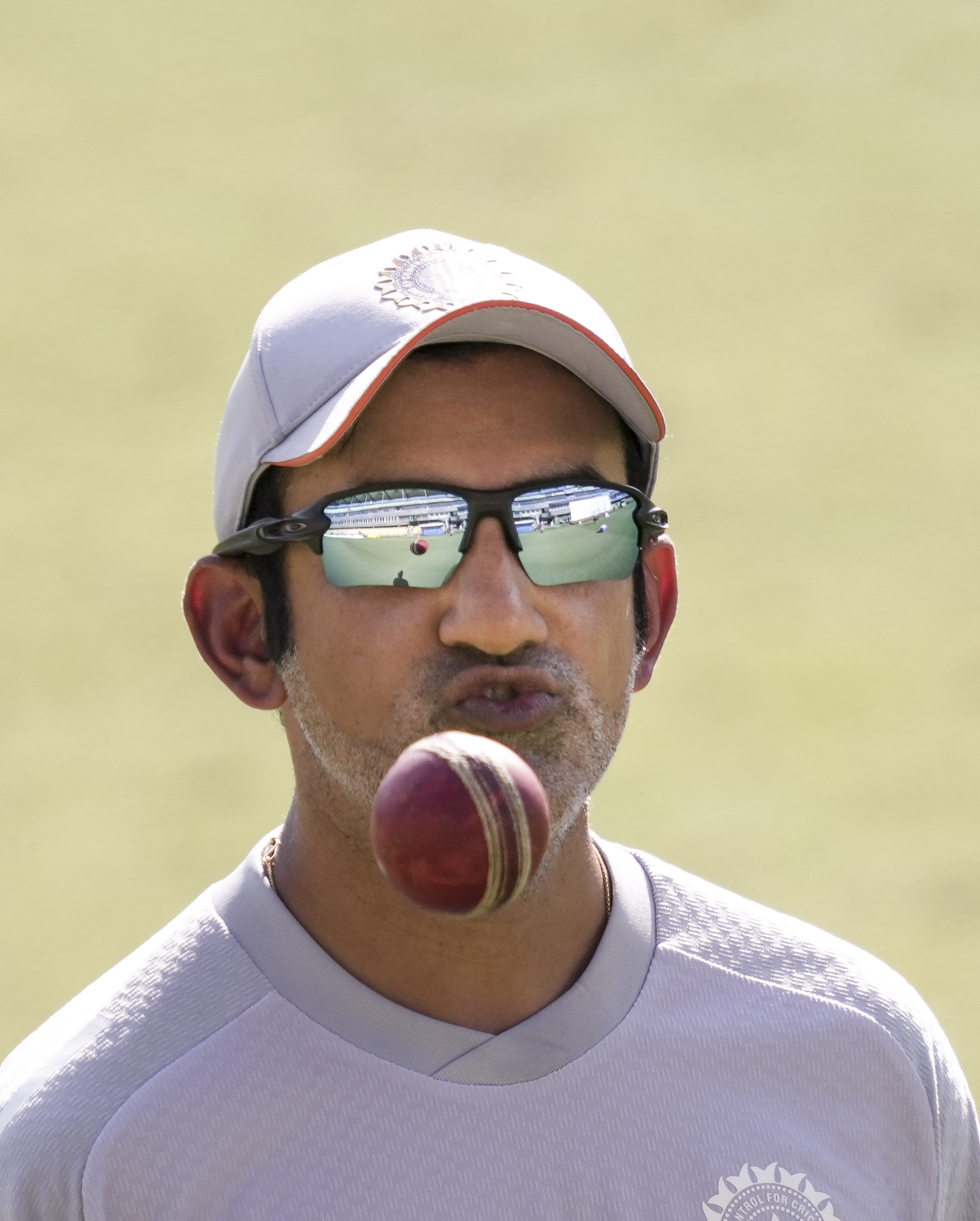 गंभीर का कार्यकाल 1 जुलाई 2024 से शुरू होकर 31 दिसंबर 2027 तक रहेगा। वे राहुल द्रविड़ के बाद भारतीय टीम के कोच बनाए गए थे।