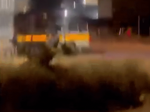 हिमाचल में पुलिस को हुड़दंगियों ने भगाया, VIDEO:  2 आरोपी गिरफ्तार; लाठी-पत्थर बरसाए; गाड़ी को भी तोड़ा, 3 जवान हुए घायल – Solan News