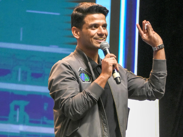एस्ट्रोनॉट और भारतीय वायुसेना के पायलट ग्रुप कैप्टन शुभांशु शुक्ला ने युवाओं से अंतरिक्ष विज्ञान, टेक्नोलॉजी और इनोवेशन पर स्पीच दी।